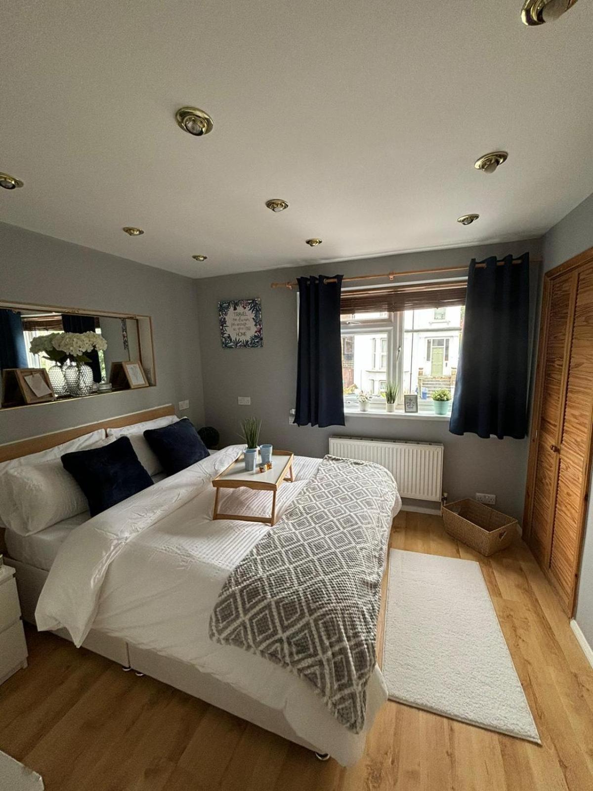 Amazing En-Suite Apartment In Finchley Central London Exterior photo