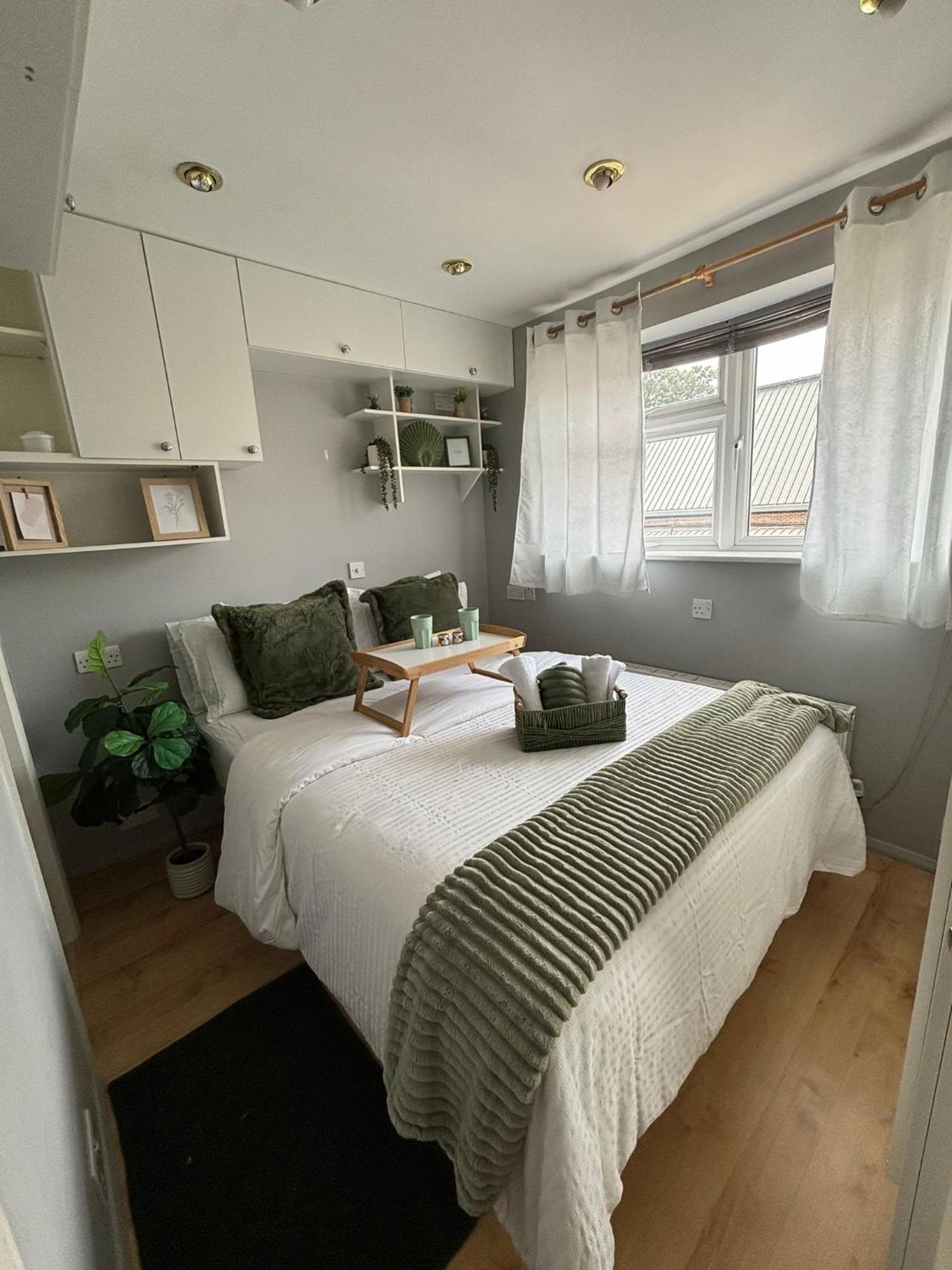 Amazing En-Suite Apartment In Finchley Central London Exterior photo